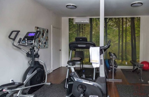 Bromont Condo | Le Champlain 101 Duplex avec Piscine by Alchalet