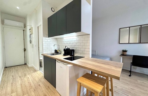 Quartier Hyper-Centre Apartment | Le Cocon/Hyper-Centre/Air-conditioning/Trams