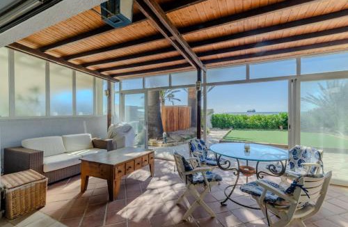 Puerto Rey House | Levante 16, Chalet, 1ª línea, Puerto Rey