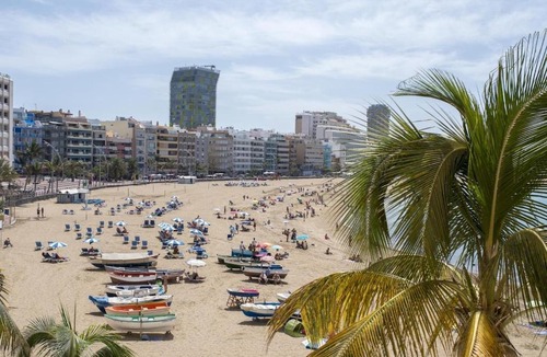 Las Palmas de Gran Canaria Apartment | Lightbooking Las Palmas Canteras Beach