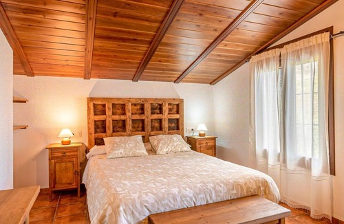 Grazalema House | Look forward to a first-class vacation in this vacation home with panoramic views and private pool.