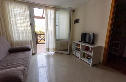 Bahia Calma Apartment | Los Hibiscos 406