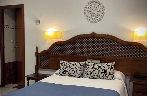 La Catedral Hotel | Los Omeyas Hotel
