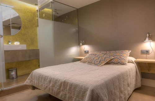 La Catedral Hotel | Los Patios Hotel