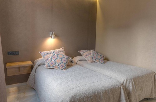 La Catedral Hotel | Los Patios Hotel
