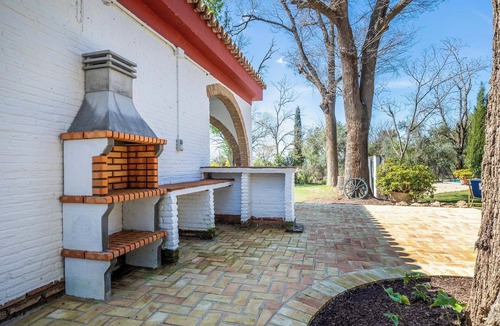 Carmona Cottage | Los Tareros House