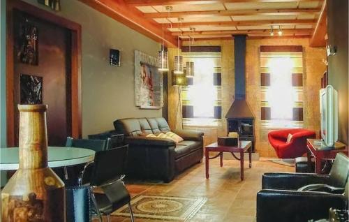 Villalonga House | Lovely Home In Vilallonga