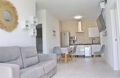 Conil de la Frontera Ski Chalet | Lovely rural villa with private pool