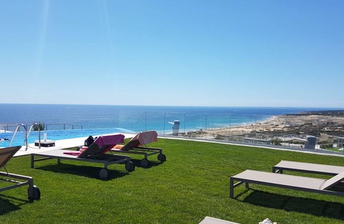 Els Arenals del Sol Apartment | Luxurious Beachfront penthouse apartment infinity View
