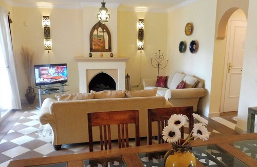 Bahia de Casares Apartment | luxury frontline beach ground floor apartment with seaviews, internet, 4 pools