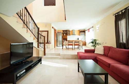 Cruce de Arinaga House | Luxury house 5 minutes from the beach for families and children