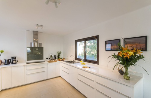 Macher Villa | LUXURY LANZAROTE SUPER VILLA 7 BEDROOMS/8 BATHROOMS
