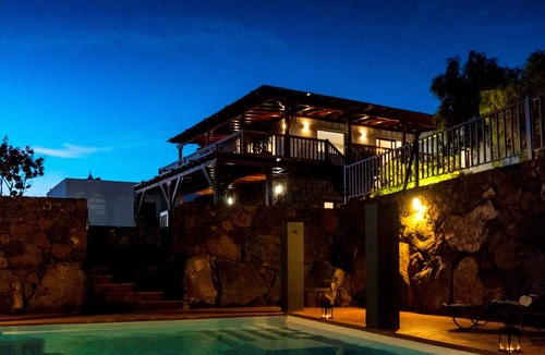 Macher Villa | LUXURY LANZAROTE SUPER VILLA 7 BEDROOMS/8 BATHROOMS