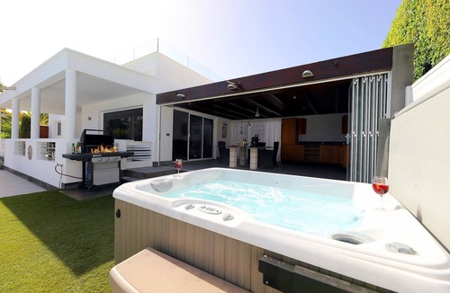 Puerto Calero Villa | Luxury Puerto Calero Villa | Casa Nublo | 3 Bedrooms & Private Pool
