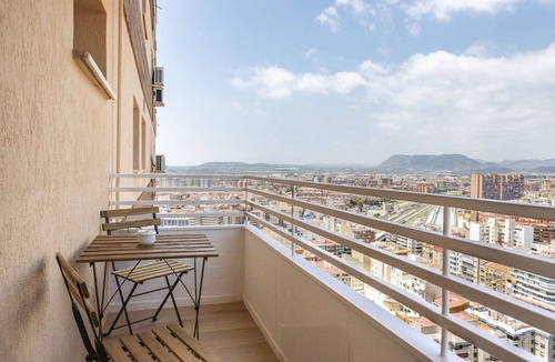 Ensanche Diputacion Apartment | Luxury views downton Alicante