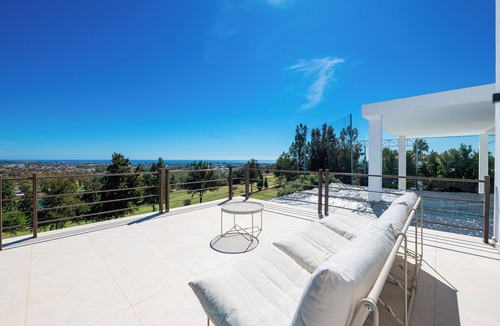 New Golden Mile Villa | Luxury Villa Jacuzzi, Pool, golf, sea view 21p