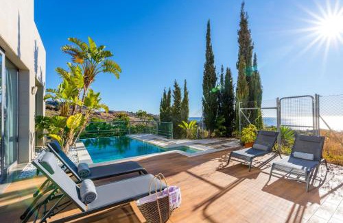 El Candado Villa | Luxury Villa with swimming pool and amazing views
