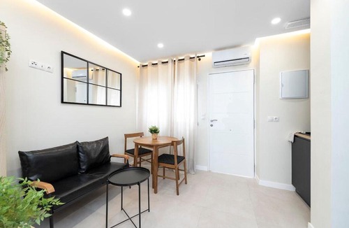 Plaza de Toros Vieja Hotel | Málaga EXCLUSIVE Apartment Jacuzzi - by N&N LUXE PROPERTIES