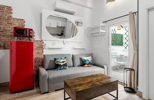 Villaverde Apartment | Madrid Villaverde V - Apartment with patio