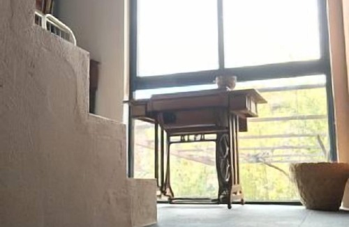 Hoyos Cottage | Magnificent house for 5 people with orchard and swimming pool, live rural Spain, wifi