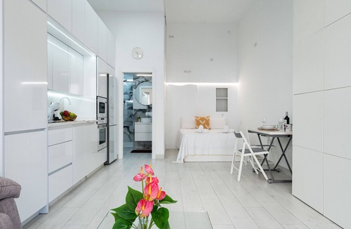 Los Tilos Apartment | MalagaSuite CozyNest Center