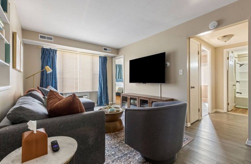 Maple Heights Apartment | Maple Heights Sweet - Libby Unit 7