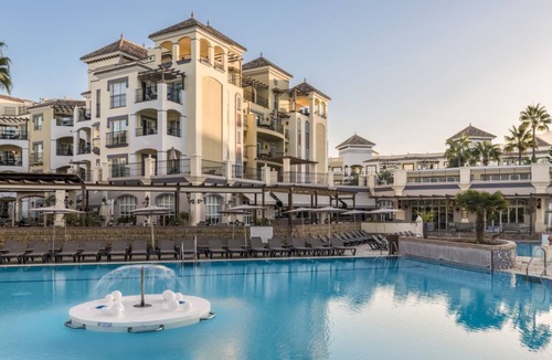 New Golden Mile Hotel | Marriott's Playa Andaluza Beach Resort 1 bedroom awesome Estepona