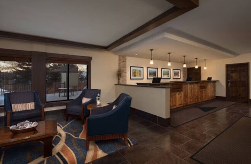 Vail Villa | Marriott's StreamSide - Birch, Douglas & Evergreen (Studio)