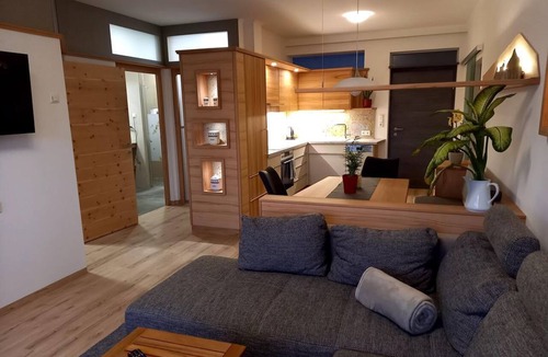 Vorderstoder Apartment | Master Suite - at the carpenter's