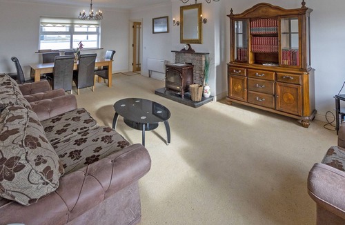 Doonbeg House | Matthews Cottage Doonbeg by Interhome