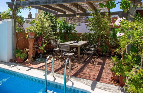 Feria House | Miguel Terrace. 4 bedrooms, 4 bathrooms, terrace and private pool