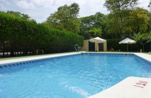Parque Alcosa Apartment | Milenium Palace - Garaje incluido - Piscina-FIBES