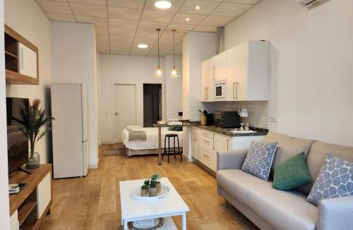 Los Tilos Apartment | Minimalist Loft Space Malaga