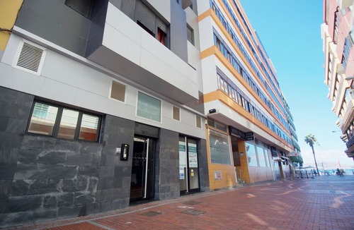 Las Palmas de Gran Canaria Apartment | Modern Penthouse with stunning terrace