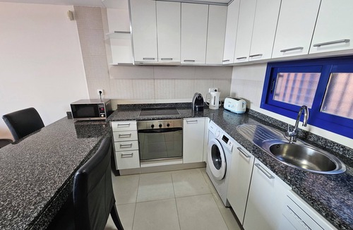 Mojacar Apartment | Modern Apartment with Wifi and Sea Views