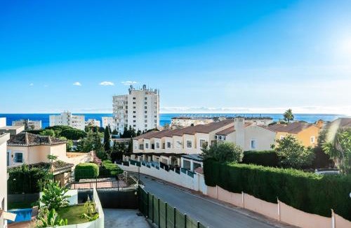 Calahonda Villa | Modern Home near Marbella with Heated Pool & Hammam
