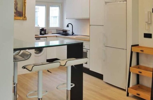 La Trinidad-San Juan y Todos los Santos Apartment | Modern & Style Mezquita