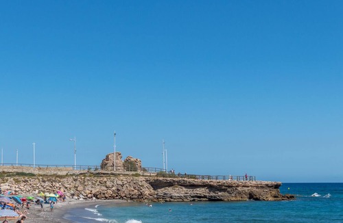 Nerja Apartment | Nerja center - 75 meters from the beach - sea view - 2 balconies - 2 bedrooms