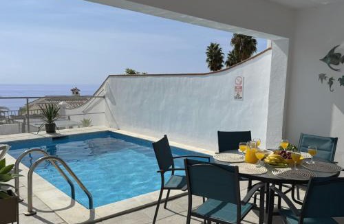 Chimenea Villa | Nerja Paradise Rentals - Villa Azalea