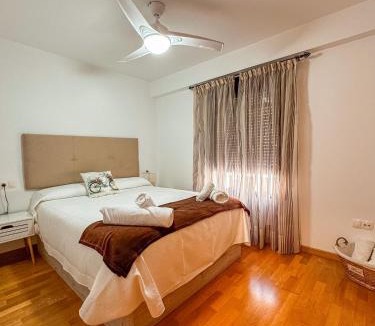 San Lorenzo Apartment | NEW APARTAMENTO DENTRO CASCO HISTÓRICO "Susurros de la Piedra Escrita"