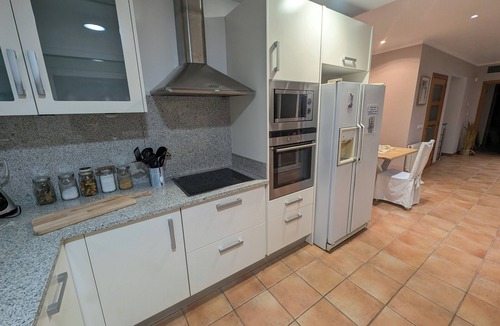 Roses Town Center Villa | NEW: CASA LOTTCHEN - 3-bedroom villa with private pool and sea view