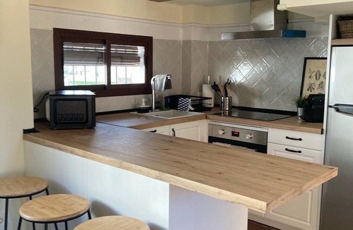 El Ronquillo House | New, cozy country house with fireplace in El Ronquillo