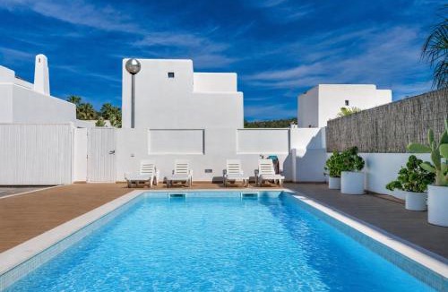 Can Ramon Villa | New Villa Noa 5 Bedrooms Private Ibiza Escape in Jesús