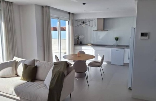 Hoya de los Patos Villa | New villa with panoramic sea and mountain views