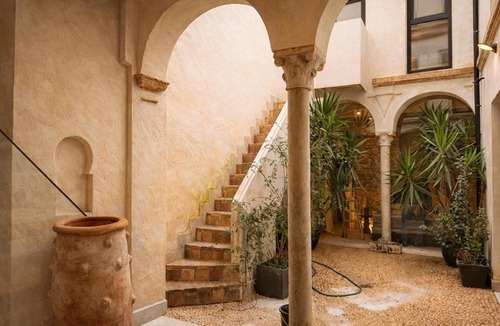 Santiago Apartment | New VillaMora - Ribera