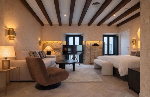 Santiago Apartment | New VillaMora - Ribera