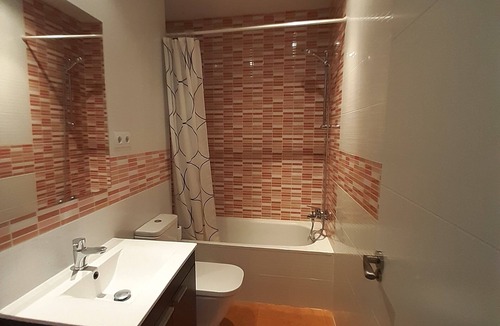 Las Acacias Apartment | Next to Puerta Toledo and Carlos III University. Minimun stay 6 months