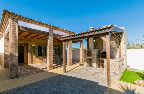 Casariche House | Nice home in Casariche