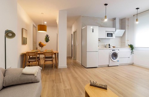 San Carlos-Tartessos Apartment | Nuevo y Acogedor Piso junto a Santa Justa y Aeropuerto 3