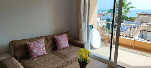 Daimuz Apartment | Ocean front apartment Trianon